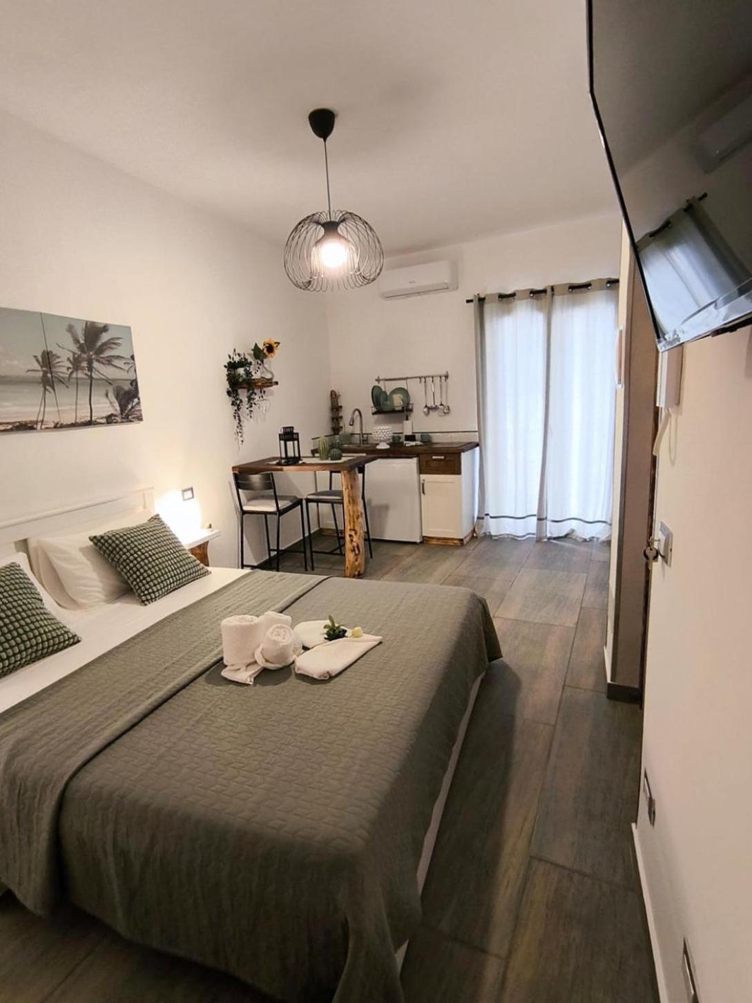 Casa Vacanze Green House Terrasini Eksteriør billede