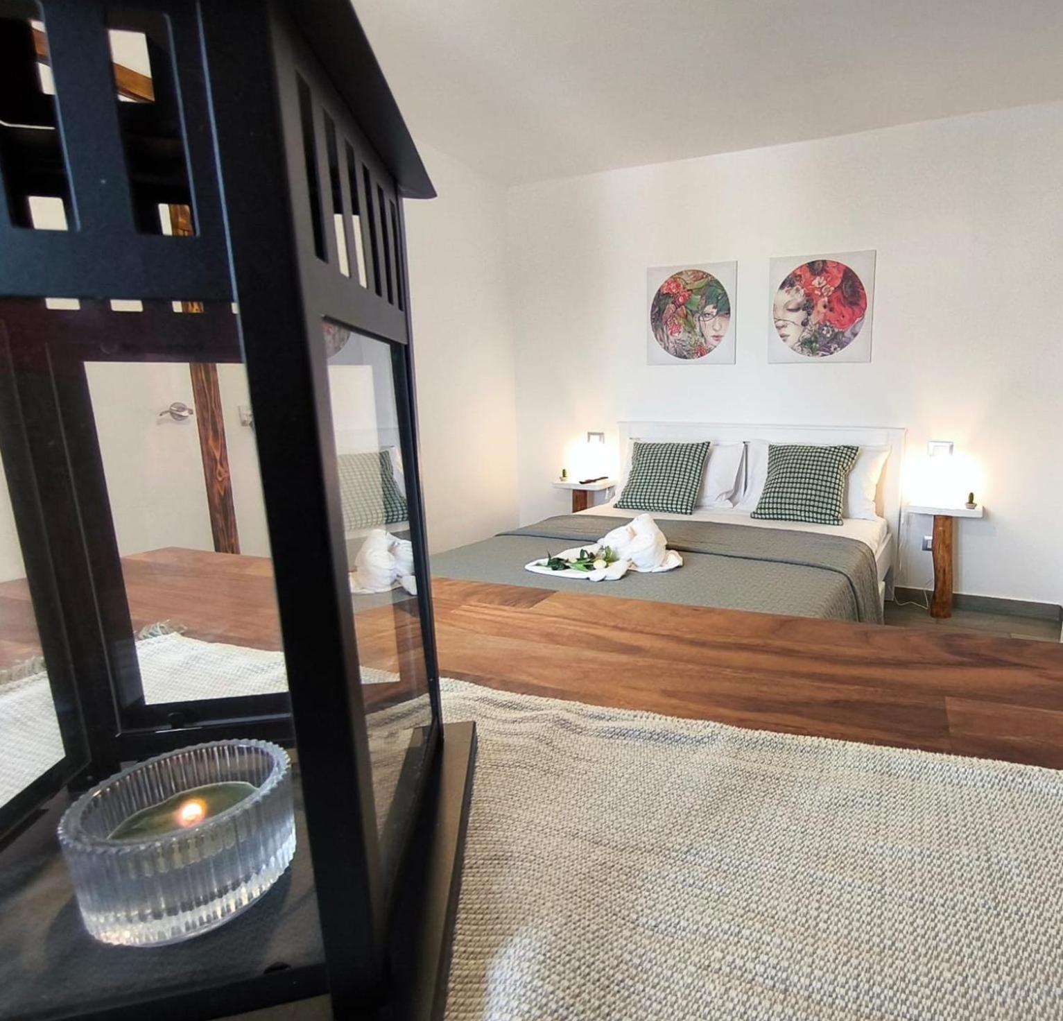 Casa Vacanze Green House Terrasini Eksteriør billede